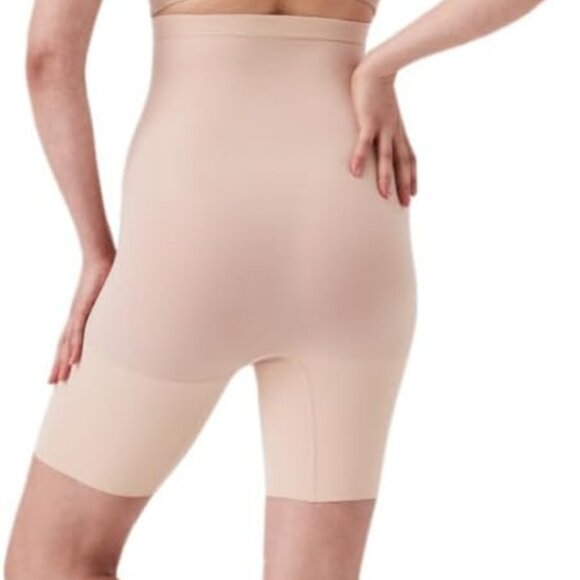 NWT SPANX Shapewear Tummy Control High-Waisted Power Short Soft Nude 1X - Picture 2 of 3